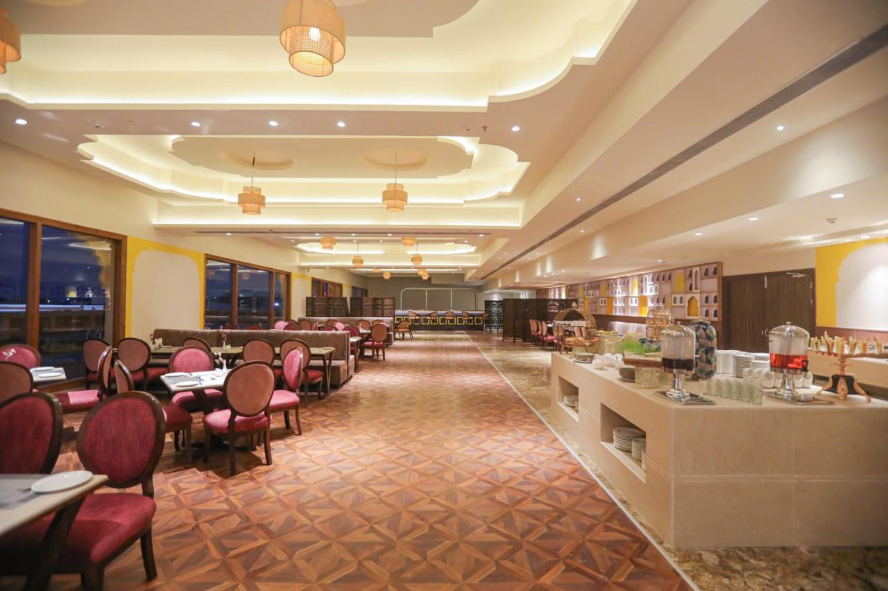 Regenta Central City Vilas Palace อัมบาลา ภายนอก รูปภาพ