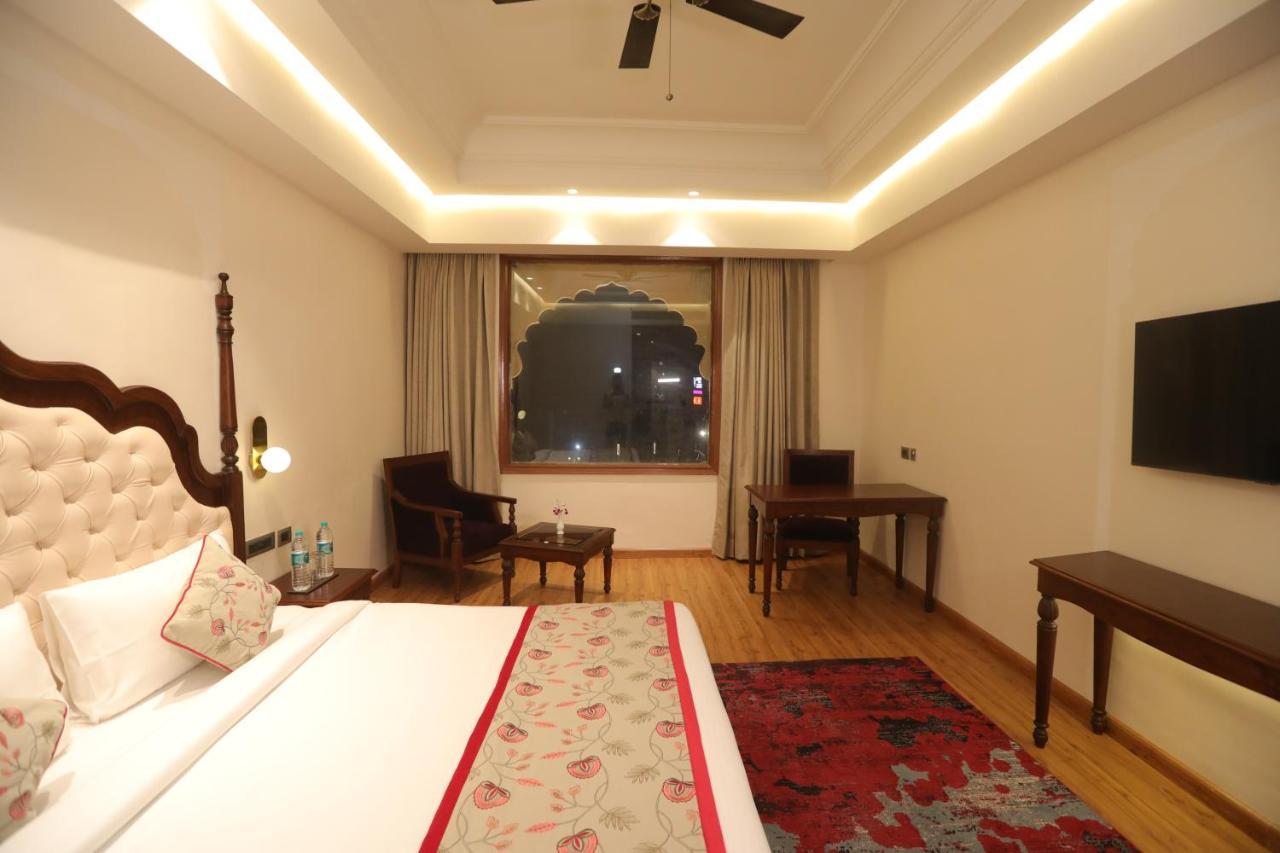 Regenta Central City Vilas Palace อัมบาลา ภายนอก รูปภาพ